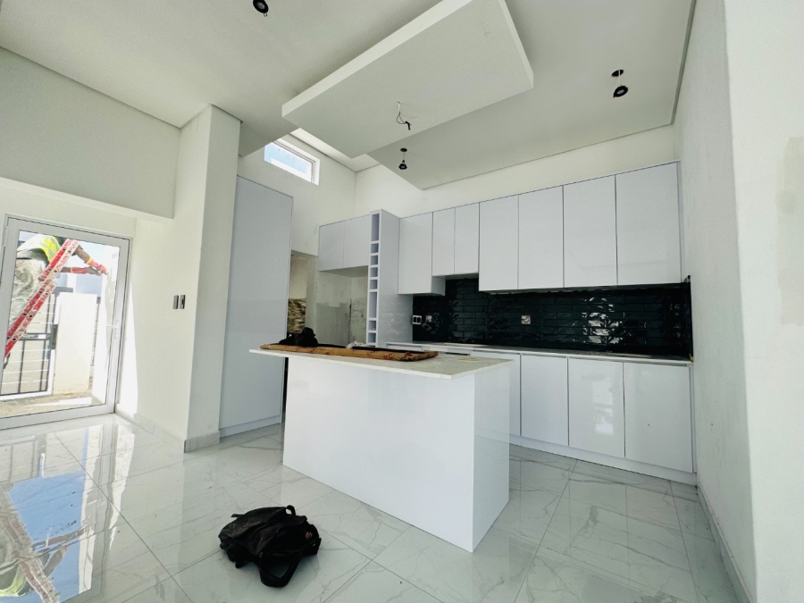 3 Bedroom Property for Sale in Sandown Western Cape